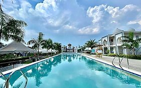 Torres Farm Resort Powered By Cocotel